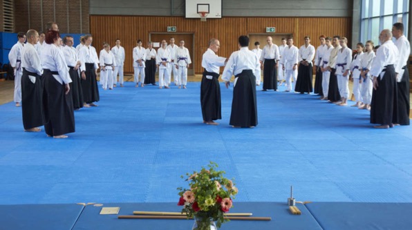 DSC5591596x333pxApplePHoto