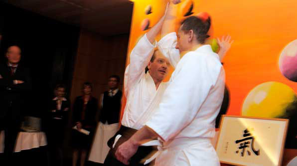 KonsulatThorst596x333px1